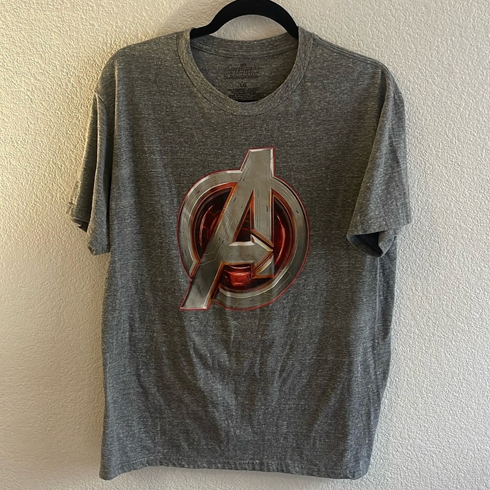 Men’s Avengers Tee
